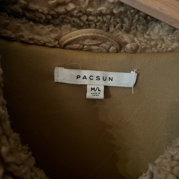 PacSun Women's Teddy Jacket in Camel Brown - Picture 2 of 3